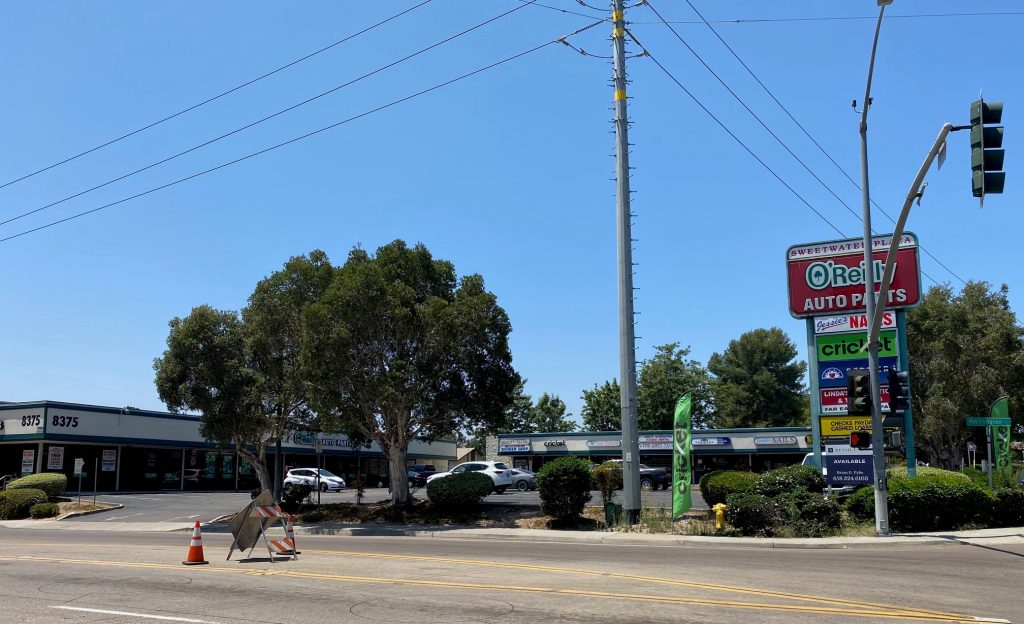 8365-8375 Paradise Valley Rd, Suite 16